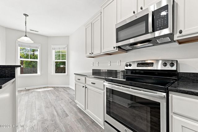 304 Plymouth Lane, Holly Ridge, NC 28445