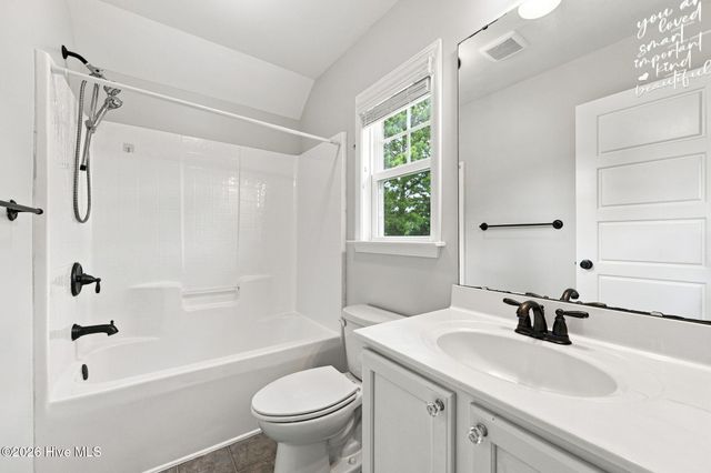 304 Plymouth Lane, Holly Ridge, NC 28445