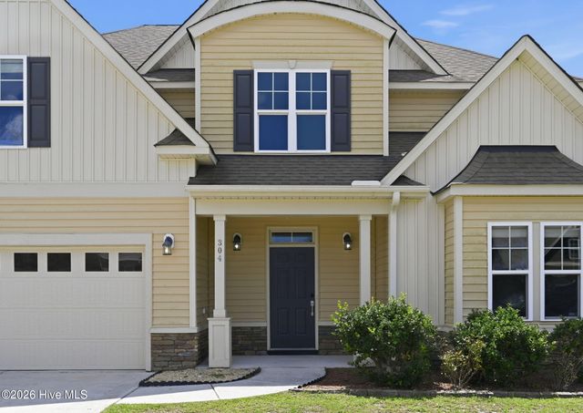 304 Plymouth Lane, Holly Ridge, NC 28445
