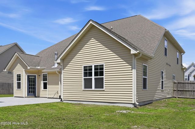 304 Plymouth Lane, Holly Ridge, NC 28445