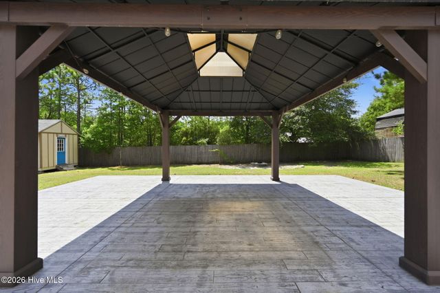 304 Plymouth Lane, Holly Ridge, NC 28445