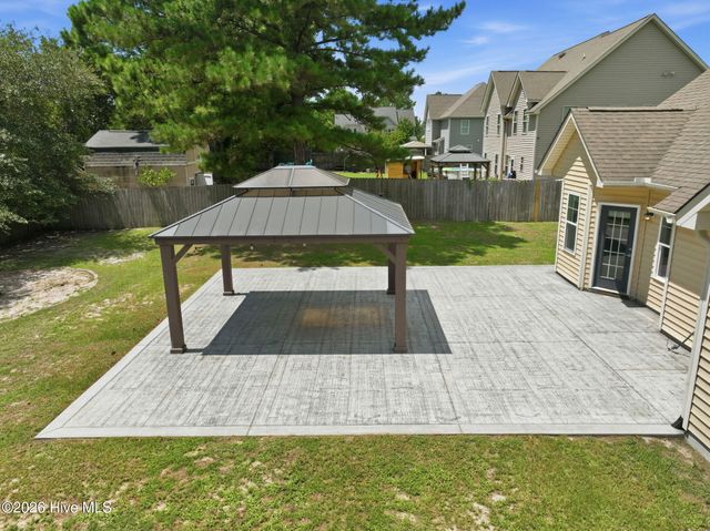 304 Plymouth Lane, Holly Ridge, NC 28445