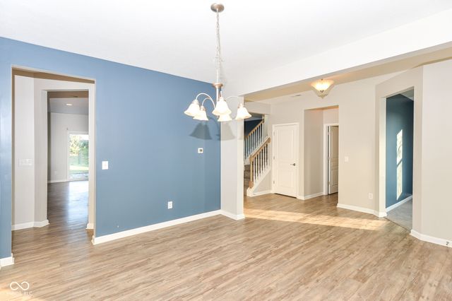 15309 Eastpark Circle W, Fishers, IN 46037