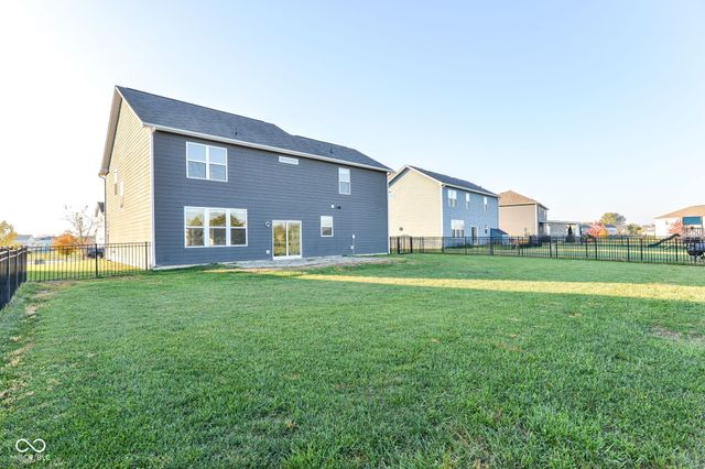 15309 Eastpark Circle W, Fishers, IN 46037