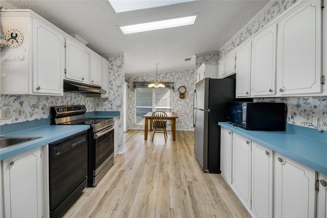 5229 HARTFORD LANE, Wildwood, FL 34785