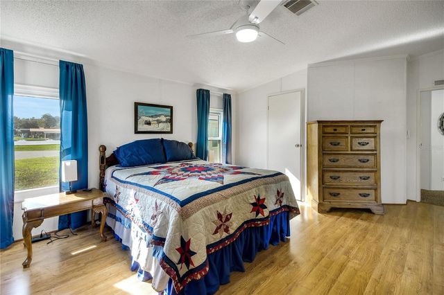 5229 HARTFORD LANE, Wildwood, FL 34785