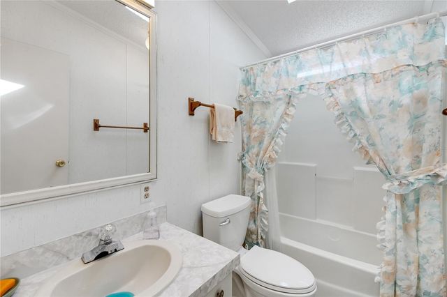 5229 HARTFORD LANE, Wildwood, FL 34785