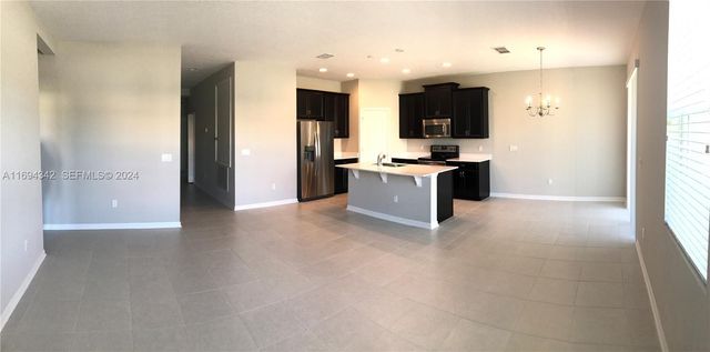 2121 Preston Lane, Kissimmee, FL 34746