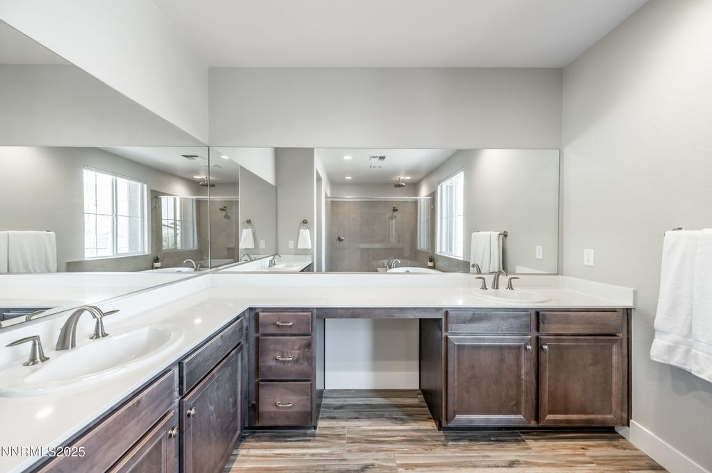 Image 16 of property listing at 3150 Show Jumper Lane, Reno, NV 89521