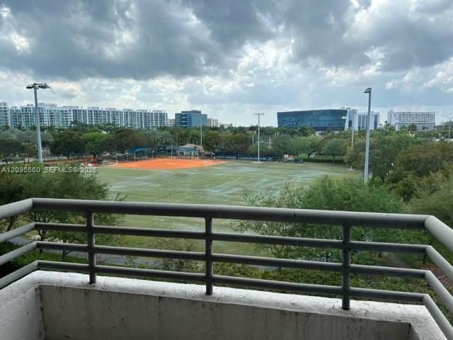 3300 NE 191st Street 606, Aventura, FL 33180