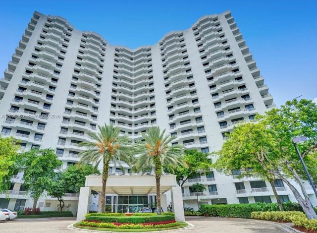 3300 NE 191st Street 606, Aventura, FL 33180