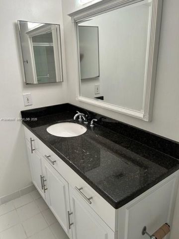 3300 NE 191st Street 606, Aventura, FL 33180