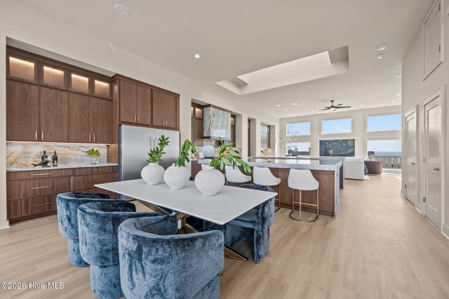 608 S Topsail Drive, Holly Ridge, NC 28445