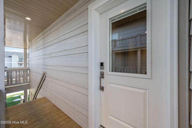 608 S Topsail Drive, Holly Ridge, NC 28445