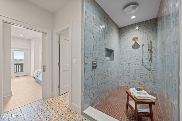 608 S Topsail Drive, Holly Ridge, NC 28445