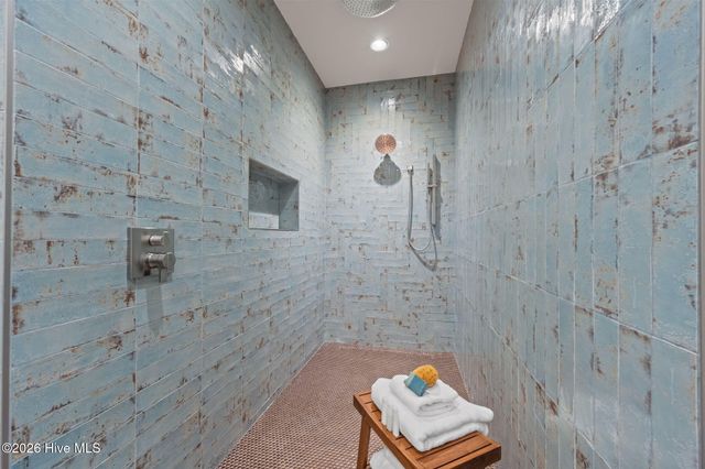 608 S Topsail Drive, Holly Ridge, NC 28445