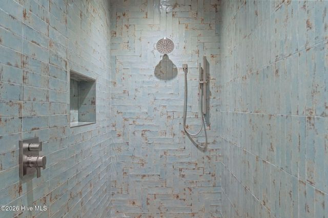 608 S Topsail Drive, Holly Ridge, NC 28445