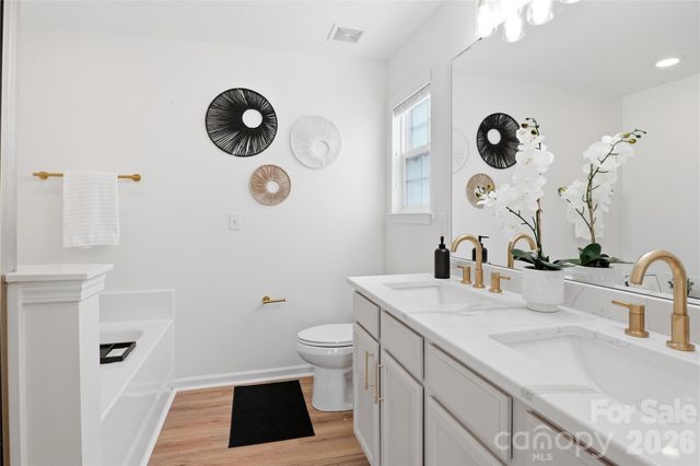 425 Laurel Fork Drive, Fort Mill, SC 29715