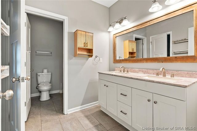 812 Vincennes Street, New Albany, IN 47150