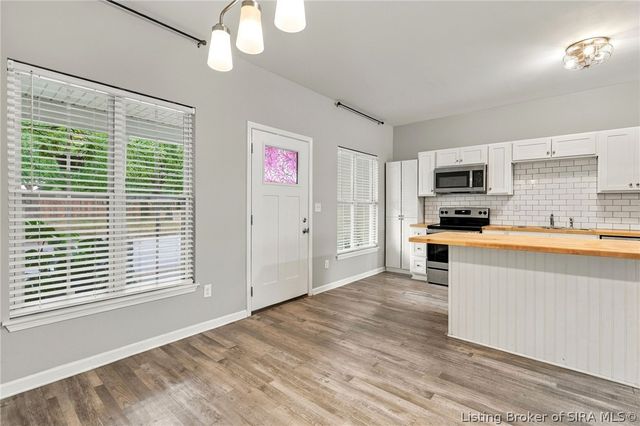 812 Vincennes Street, New Albany, IN 47150