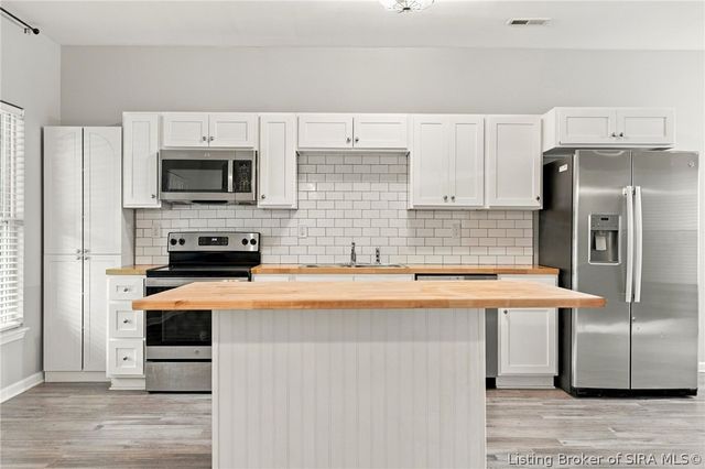 812 Vincennes Street, New Albany, IN 47150