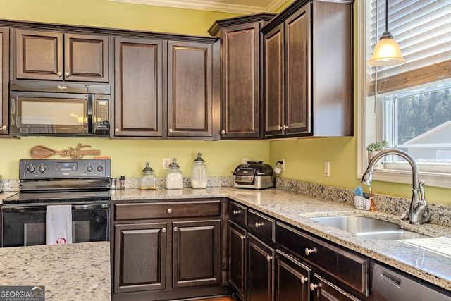18 Vernon Road NE, Rome, GA 30165