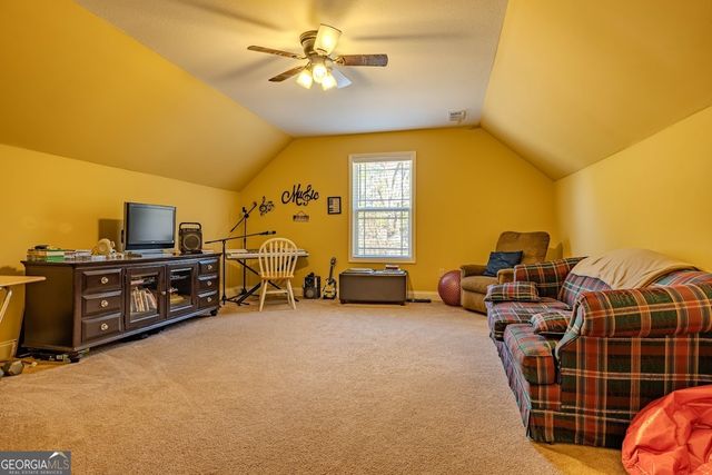 18 Vernon Road NE, Rome, GA 30165