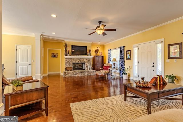 18 Vernon Road NE, Rome, GA 30165