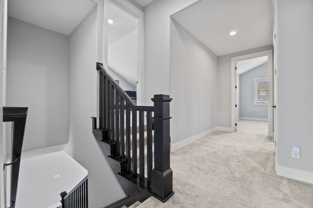 14029 Ridgemont Drive, Urbandale, IA 50323