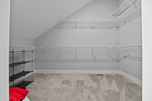 14029 Ridgemont Drive, Urbandale, IA 50323