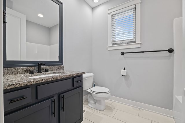 14029 Ridgemont Drive, Urbandale, IA 50323