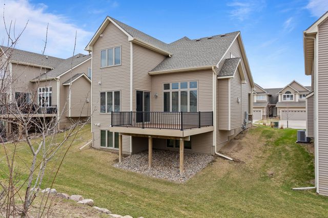 14029 Ridgemont Drive, Urbandale, IA 50323