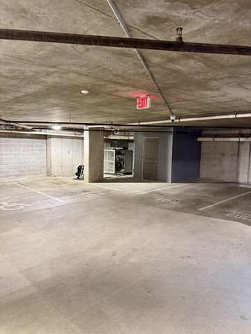 20 Rutledge St Apt 108, Nashville, TN 37210