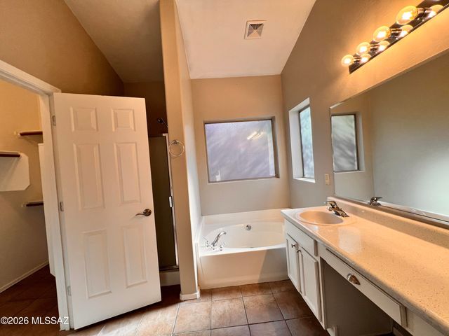 12188 N Kylene Canyon Drive, Oro Valley, AZ 85755