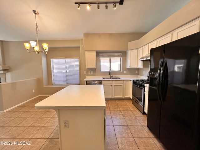 12188 N Kylene Canyon Drive, Oro Valley, AZ 85755