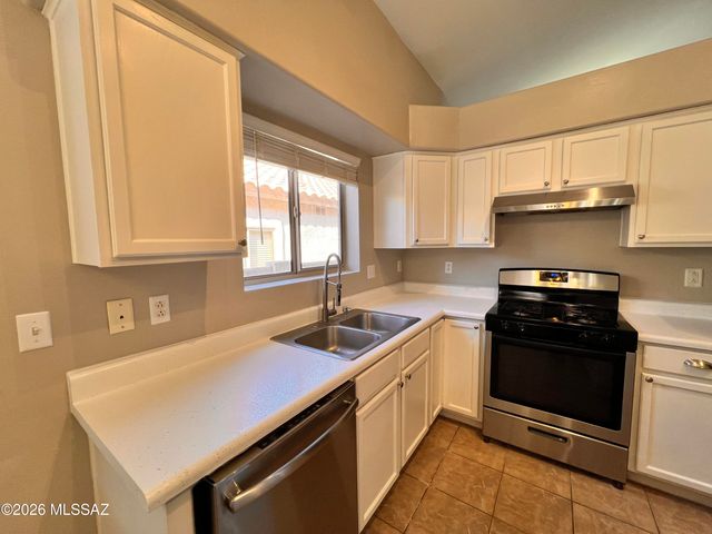12188 N Kylene Canyon Drive, Oro Valley, AZ 85755
