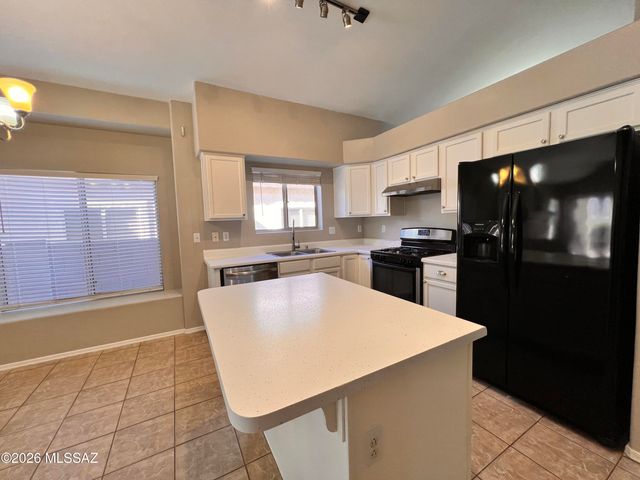 12188 N Kylene Canyon Drive, Oro Valley, AZ 85755