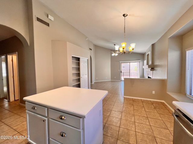 12188 N Kylene Canyon Drive, Oro Valley, AZ 85755