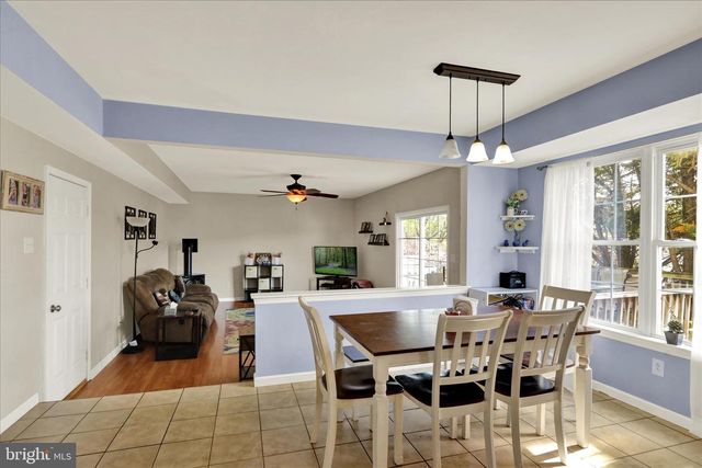 114 EAGLES LN, Reading, PA 19608