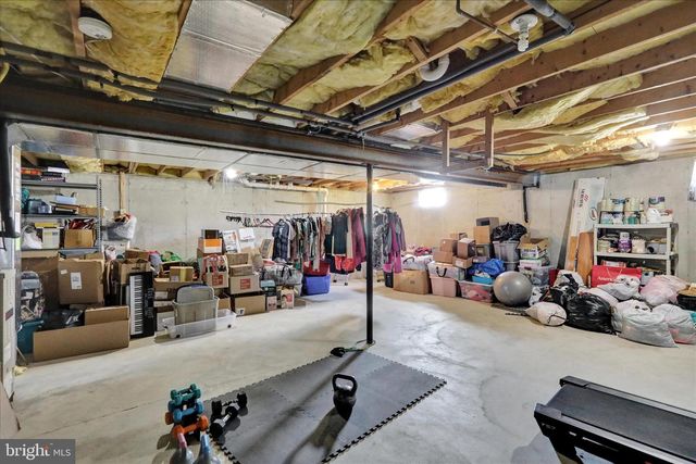 114 EAGLES LN, Reading, PA 19608