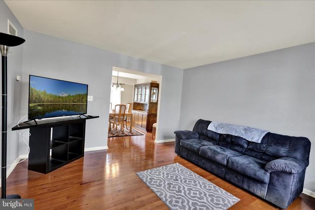 114 EAGLES LN, Reading, PA 19608