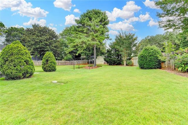 1221 Buttercup Court, Lawrenceville, GA 30044