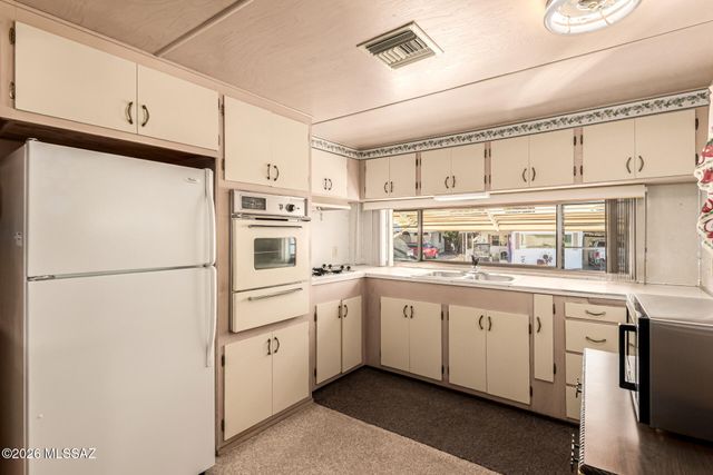 5852 W Rocking Circle Street, Tucson, AZ 85713