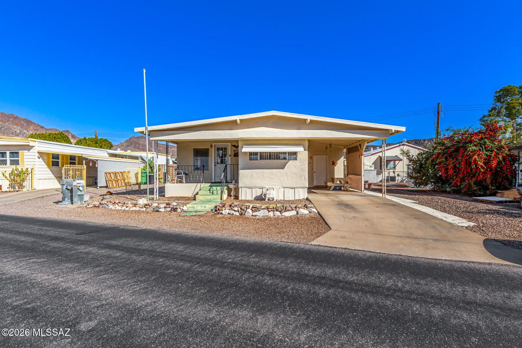 5852 W Rocking Circle Street, Tucson, AZ 85713