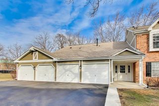 10 Waterbury Lane M2, Schaumburg, IL 60193