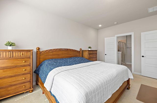 1261 Rio Bravo Road, Justin, TX 76247