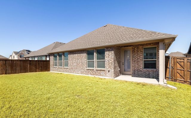 1261 Rio Bravo Road, Justin, TX 76247