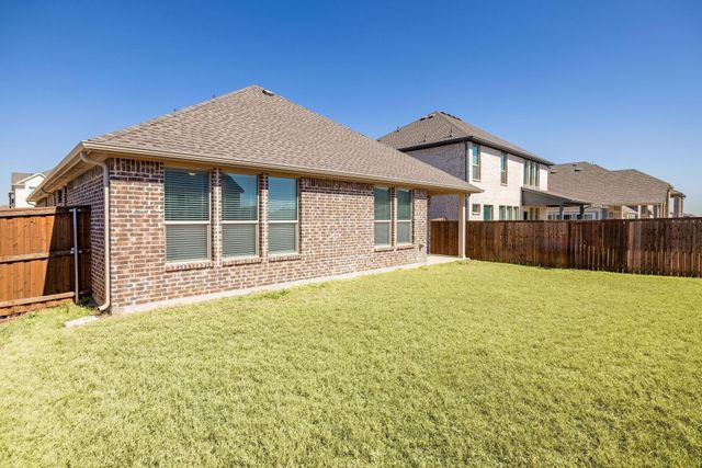 1261 Rio Bravo Road, Justin, TX 76247
