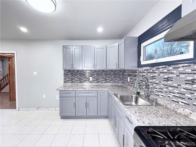 141 Westminster Avenue, Buffalo, NY 14215