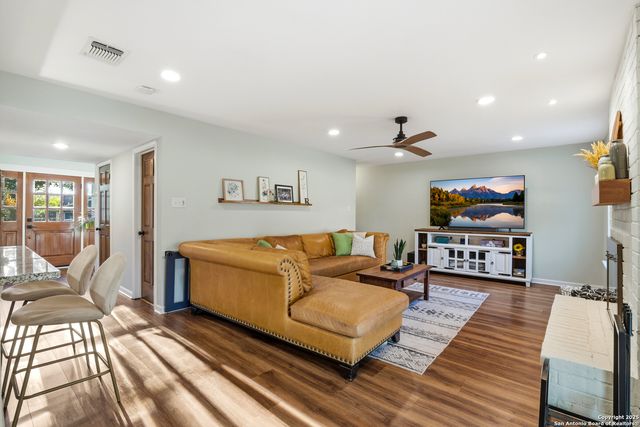 13814 Crested Rise, San Antonio, TX 78217